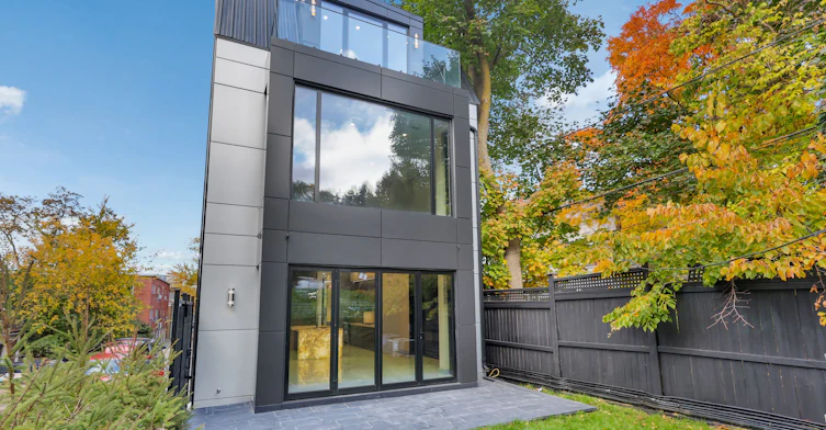 71 Ardmore Road, Toronto, ON, M5P 1V4 - 21