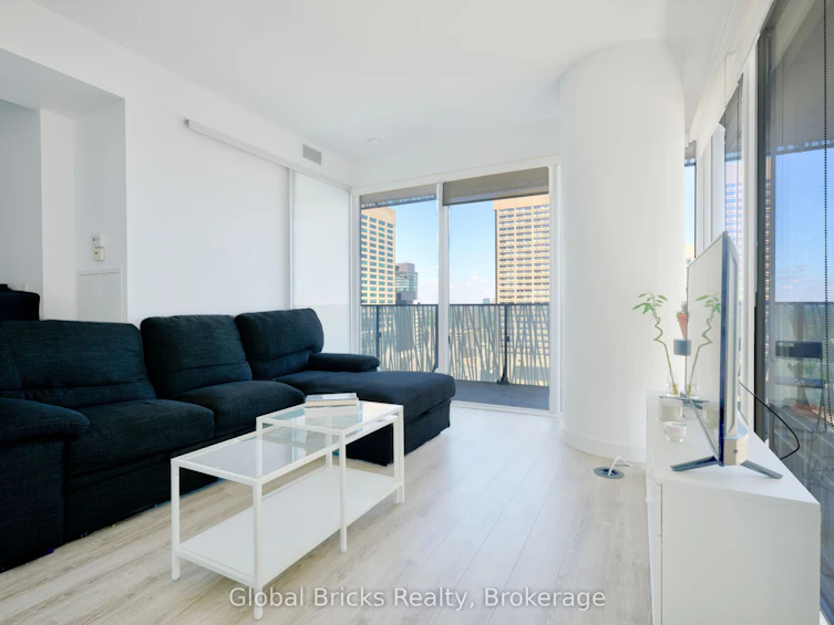 2509-42 Charles Street E, Toronto, ON, M4Y 1N3 - 12