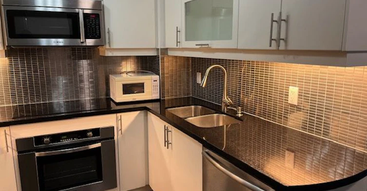 2502-35 Balmuto Street, Toronto, ON, M4Y 0A3 - 12
