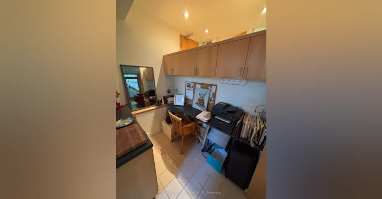 Lower-321 Palmerston Boulevard, Toronto, ON, M6G 2N5 - 4