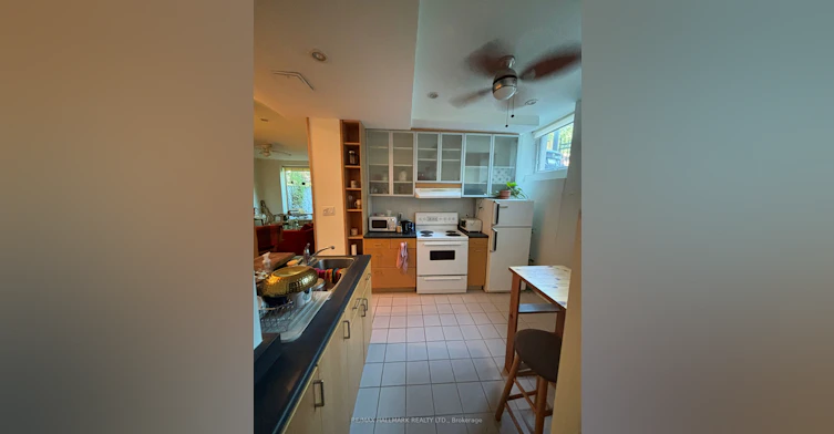 Lower-321 Palmerston Boulevard, Toronto, ON, M6G 2N5 - 2
