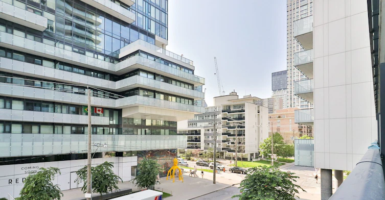 219-185 Roehampton Avenue, Toronto, ON, M4P 0C6 - 2