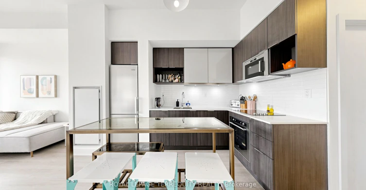 424-99 The Donway N/A W, Toronto, ON, M3C 0N8 - 8