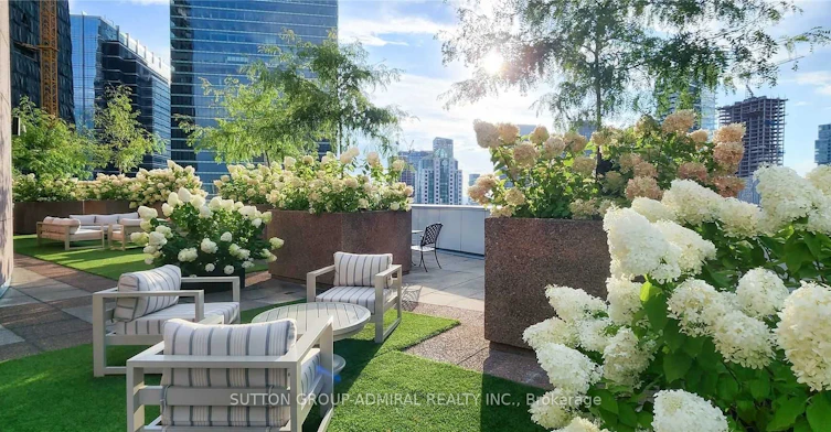 904-33 University Avenue, Toronto, ON, M5J 2S7 - 21