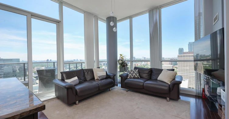 PH101-770 Bay Street, Toronto, ON, M5G 0A6 - 13