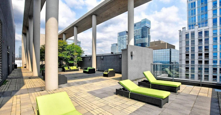 PH101-770 Bay Street, Toronto, ON, M5G 0A6 - 46