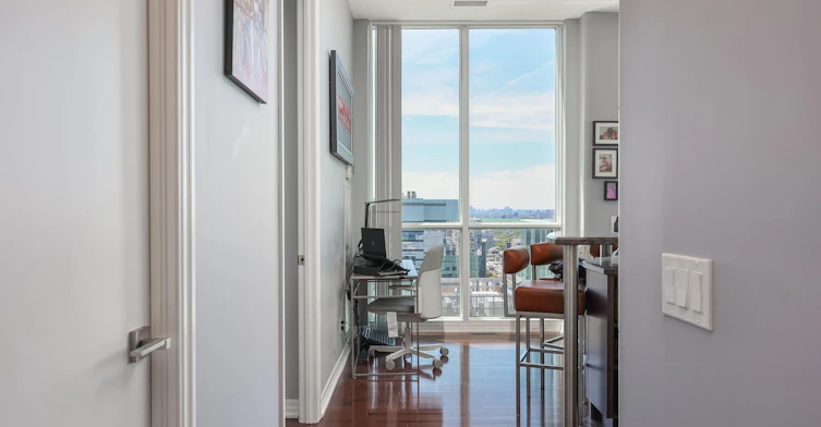 PH101-770 Bay Street, Toronto, ON, M5G 0A6 - 6