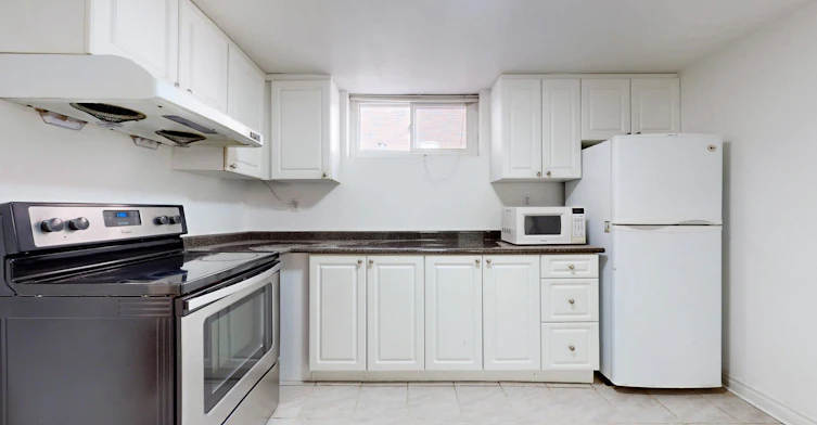 Bsmt-225 Pineway Boulevard, Toronto, ON, M2H 1B5 - 7