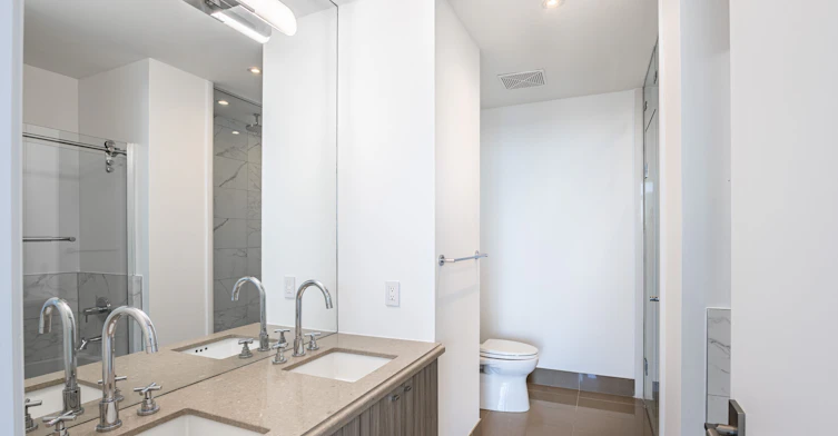 313-39 Queens Quay E, Toronto, ON, M5E 0A4 - 12