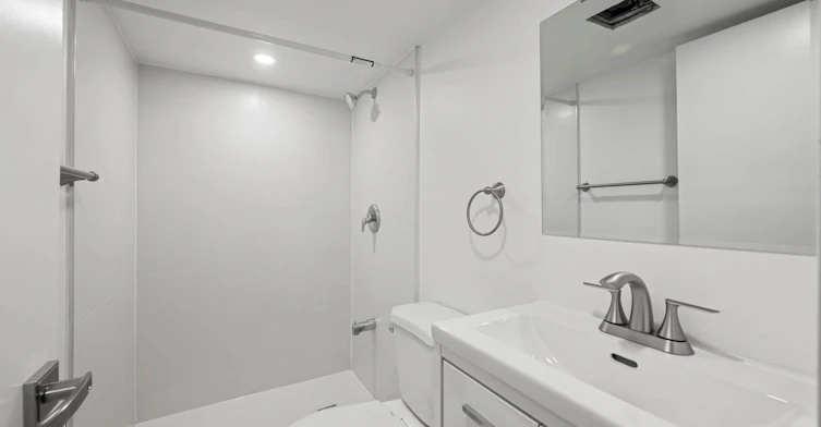 Bsmnt-28 Strathgowan Avenue, Toronto, ON, M4N 1B9 - 20