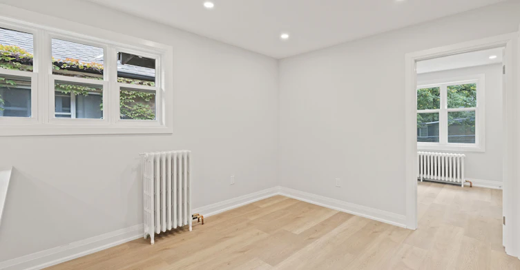 Upper-30 Strathgowan Avenue, Toronto, ON, M4N 1B9 - 14