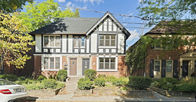 Upper-30 Strathgowan Avenue, Toronto, ON, M4N 1B9 - 18
