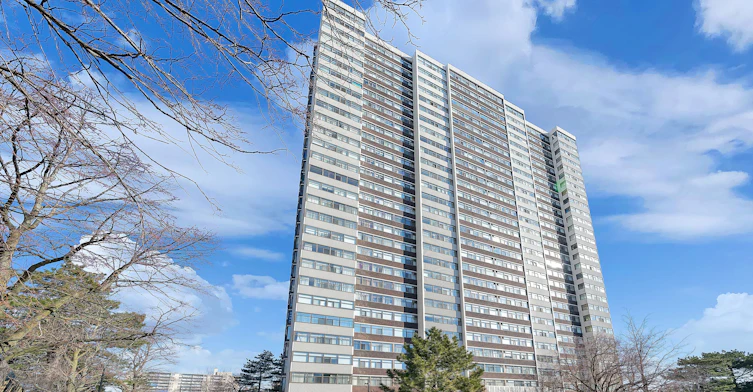 607-100 Antibes Drive, Toronto, ON, M2R 3N1 - 2