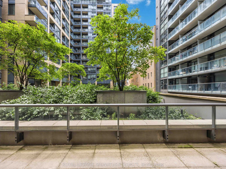 202-8 Charlotte Street, Toronto, ON, M5V 0K4 - 29