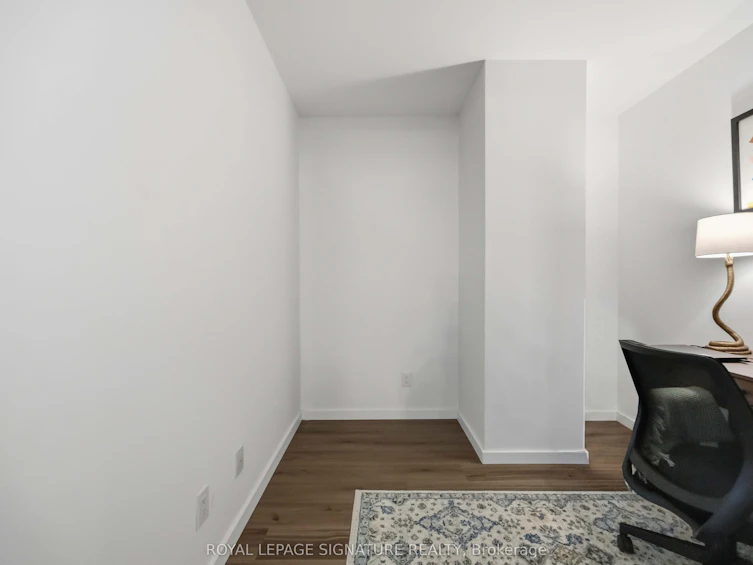 202-8 Charlotte Street, Toronto, ON, M5V 0K4 - 21