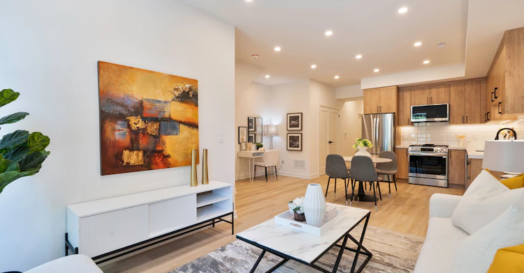 Main-53 Alameda Avenue, Toronto, ON, M6C 3W3 - 4