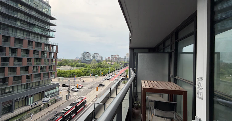 615-80 Queens Whard Road, Toronto, ON, M5V 0J3 - 10