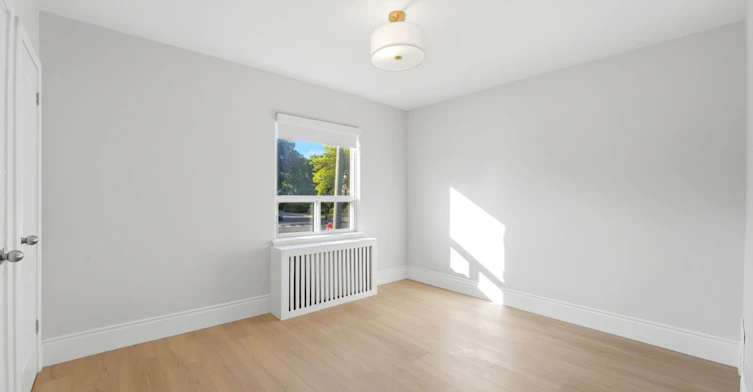 2-115 Cheritan Avenue, Toronto, ON, M4R 1S8 - 18