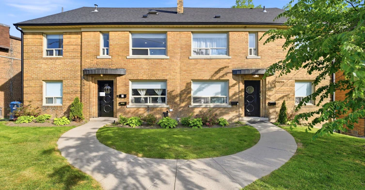 2-115 Cheritan Avenue, Toronto, ON, M4R 1S8 - 2