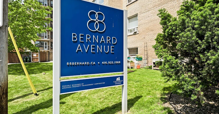308-88 Bernard Avenue, Toronto, ON, M5R 1R7 - 10
