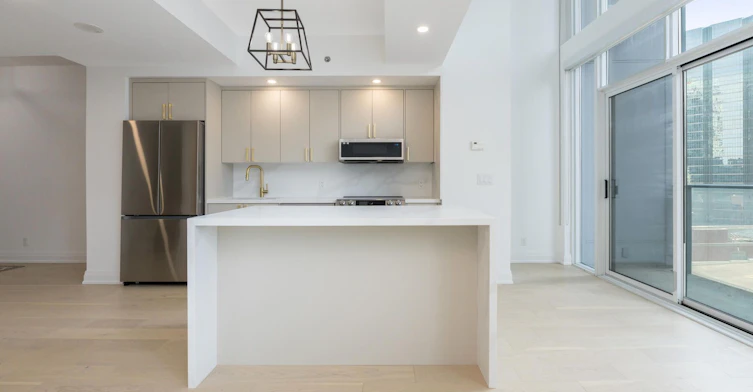 Lph32-21 Nelson Street, Toronto, ON, M5V 3Y8 - 11