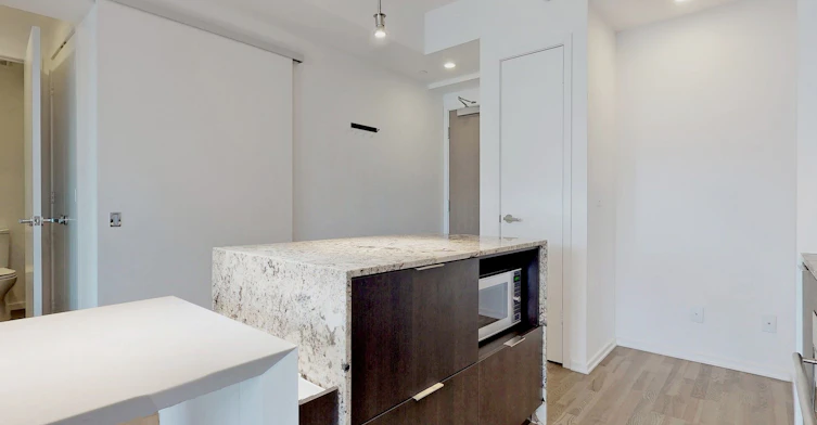 3912-1 Bloor Street E, Toronto, ON, M4W 0A8 - 4