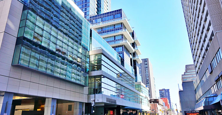 4207-386 Yonge Street, Toronto, ON, M5B 0A5 - 4