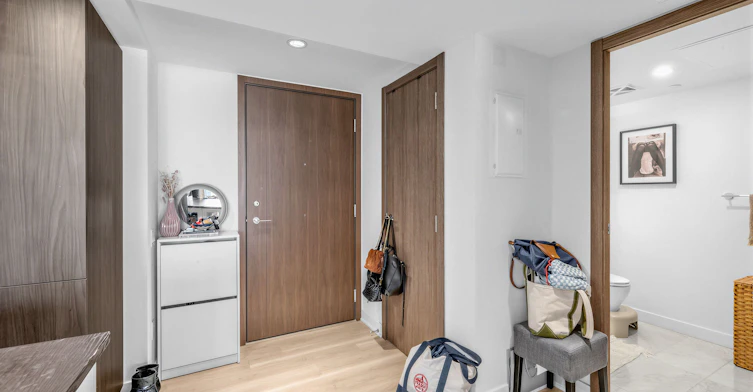 2308-17 Bathurst Street, Toronto, ON, M5V 0N1 - 22