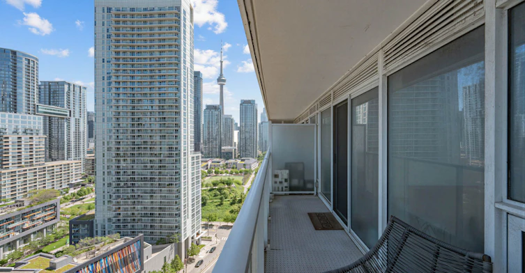 2308-17 Bathurst Street, Toronto, ON, M5V 0N1 - 24