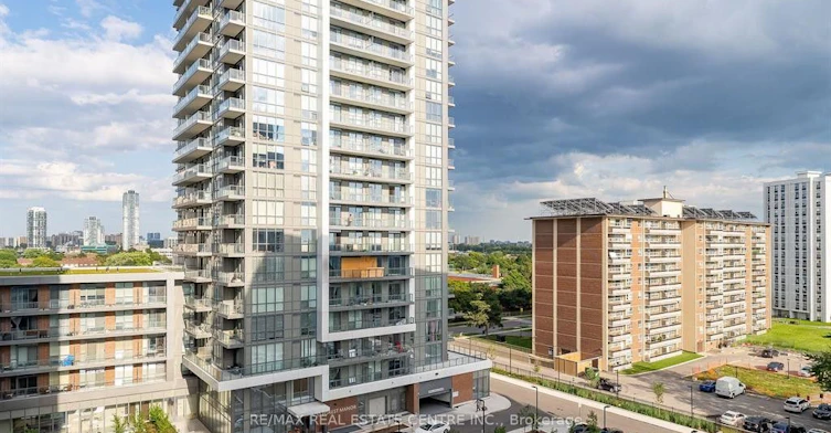 722-36 Forest Manor Road E, Toronto, ON, M2J 1M1 - 16