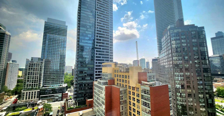 1804-1001 Bay Street, Toronto, ON, M5S 3A6
