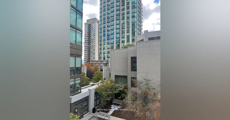 303-320 Tweedsmuir Avenue, Toronto, ON, M5P 2Y3 - 18