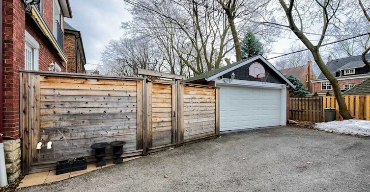 Upper-81 Whitehall Road, Toronto, ON, M4W 2C8 - 27
