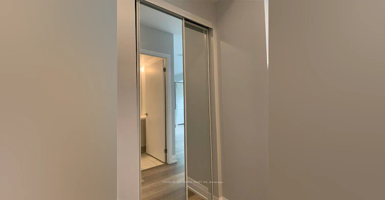 705-77 Mutual Street, Toronto, ON, M5B 0B9 - 4