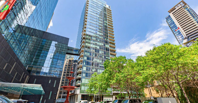 2005-55 Scollard Street, Toronto, ON, M5R 0A1