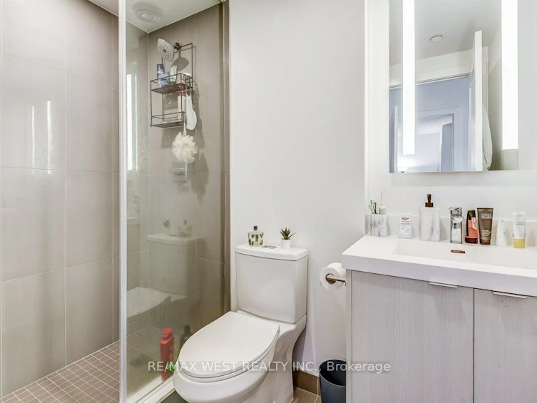 543-20 Inn ON The Park Drive, Toronto, ON, M3C 0P8 - 23
