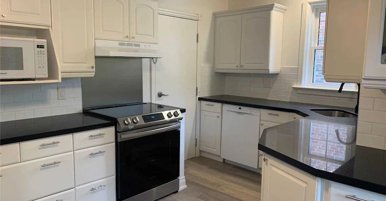 134 Glendora Avenue, Toronto, ON, M2N 2W2 - 11