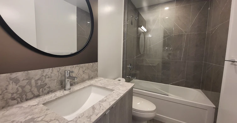 302-771 Yonge Street, Toronto, ON, M4W 2G4 - 4