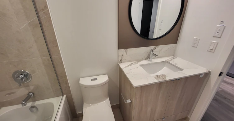 605-771 Yonge Street, Toronto, ON, M4W 0B8 - 12
