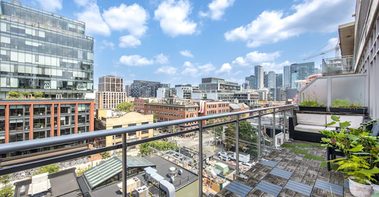 PH 805-66 Portland Street, Toronto, ON, M5V 2M6 - 2