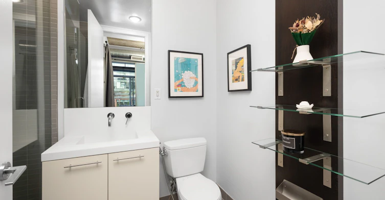 PH 805-66 Portland Street, Toronto, ON, M5V 2M6 - 22