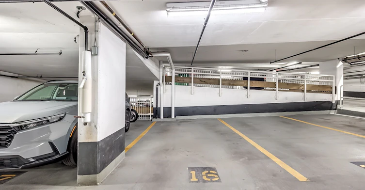 PH 805-66 Portland Street, Toronto, ON, M5V 2M6 - 32