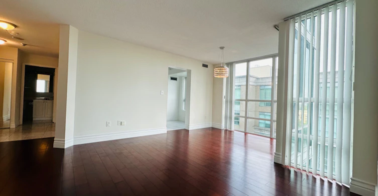 1209-29 Pemberton Avenue, Toronto, ON, M2M 4L5 - 5