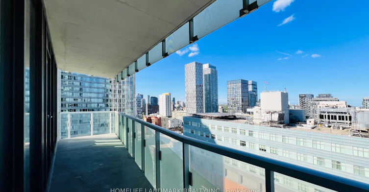 2202-197 Yonge Street, Toronto, ON, M5B 1M4 - 17