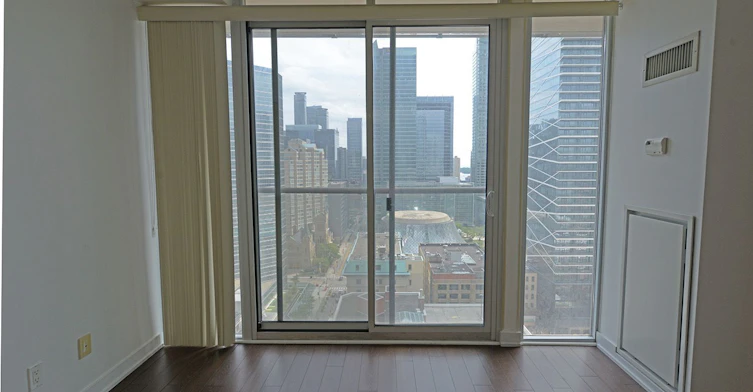 2109-126 Simcoe Street, Toronto, ON, M5H 4E6 - 7