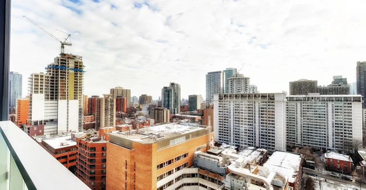 1704-28 Wellesley Street E, Toronto, ON, M4Y 0C4 - 17