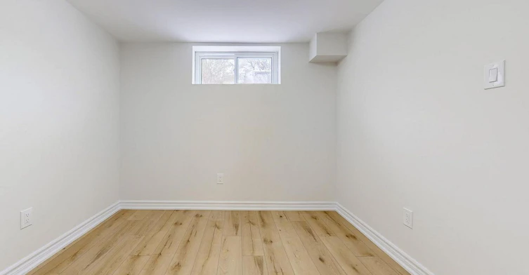 Lower B-57 Saddle Ridge Drive, Toronto, ON, M4A 1Z6 - 6