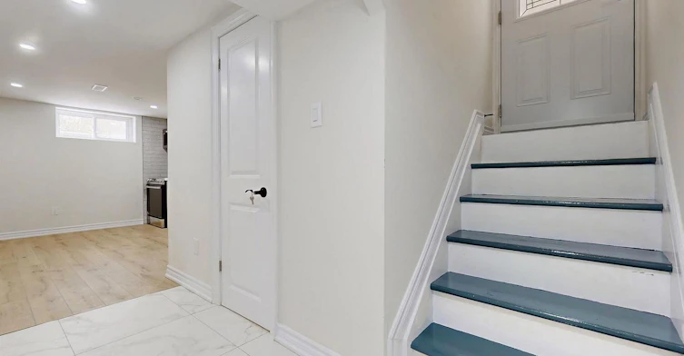 Lower B-57 Saddle Ridge Drive, Toronto, ON, M4A 1Z6 - 4