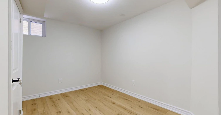 Lower B-57 Saddle Ridge Drive, Toronto, ON, M4A 1Z6 - 5