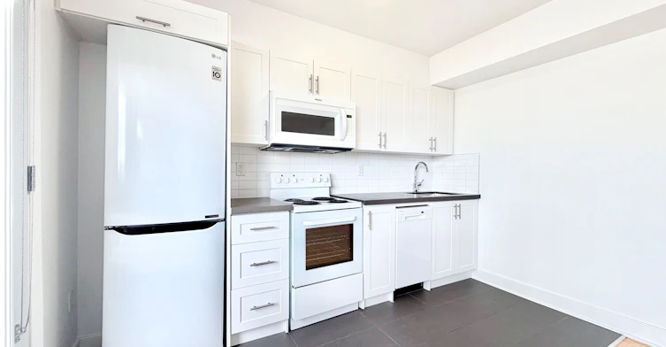 908-276 St George Street, Toronto, ON, M5R 2P6 - 5